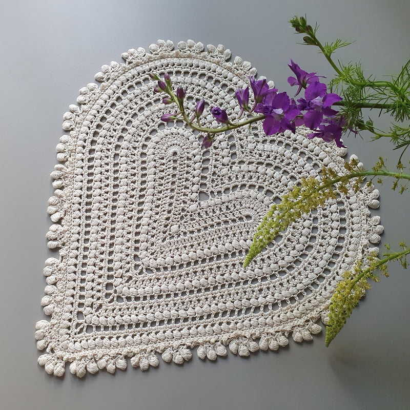 "Halo" Large Crochet Heart • Crochet DoilyPattern