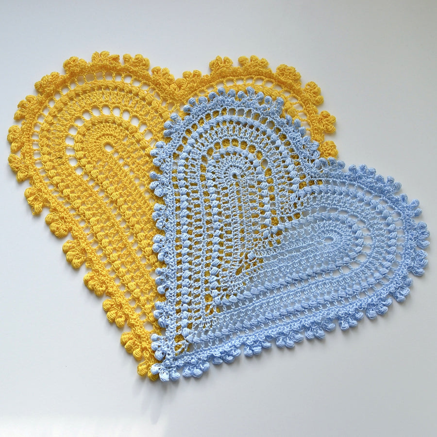 "Halo" Small Crochet Heart • Crochet Doily Pattern