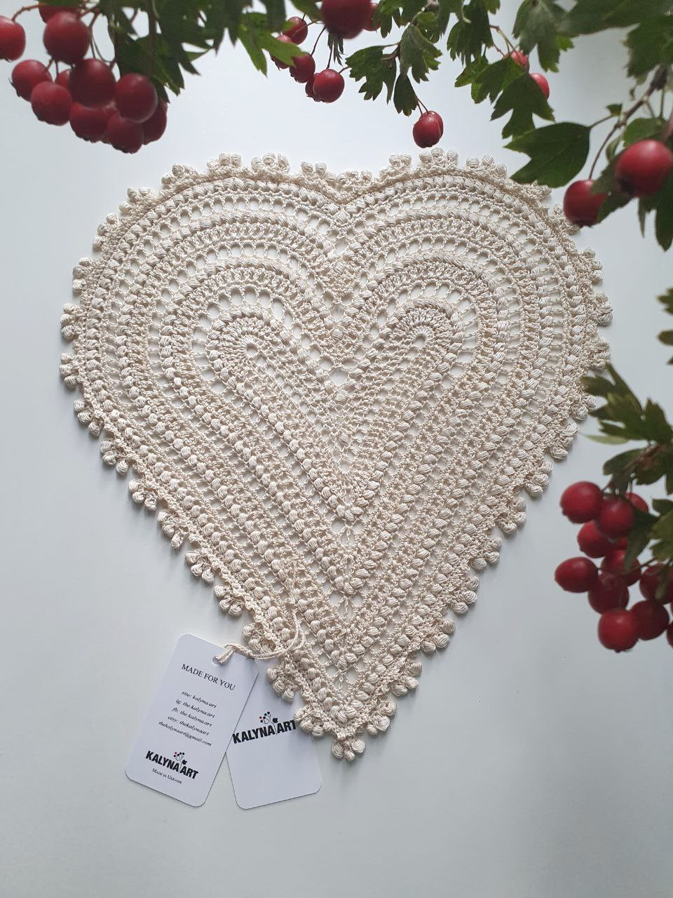 "Halo" Large Crochet Heart • Crochet DoilyPattern